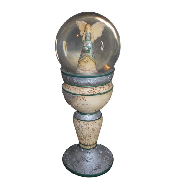 Elements Season's Greetings 82033 Christmas Angel Snow Globe Pavilion Gifts 2007 - Picture 1 of 8